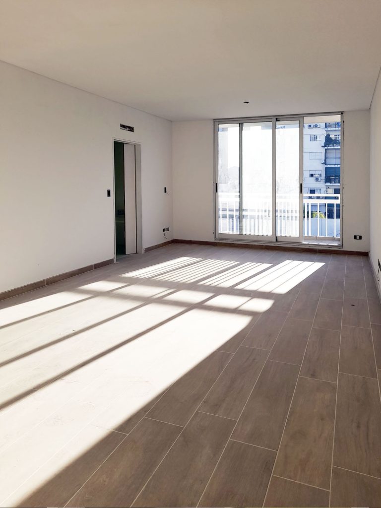 vista interior de departamento a estrenar en edificio de propiedad horizontal en Barrio de Caballito