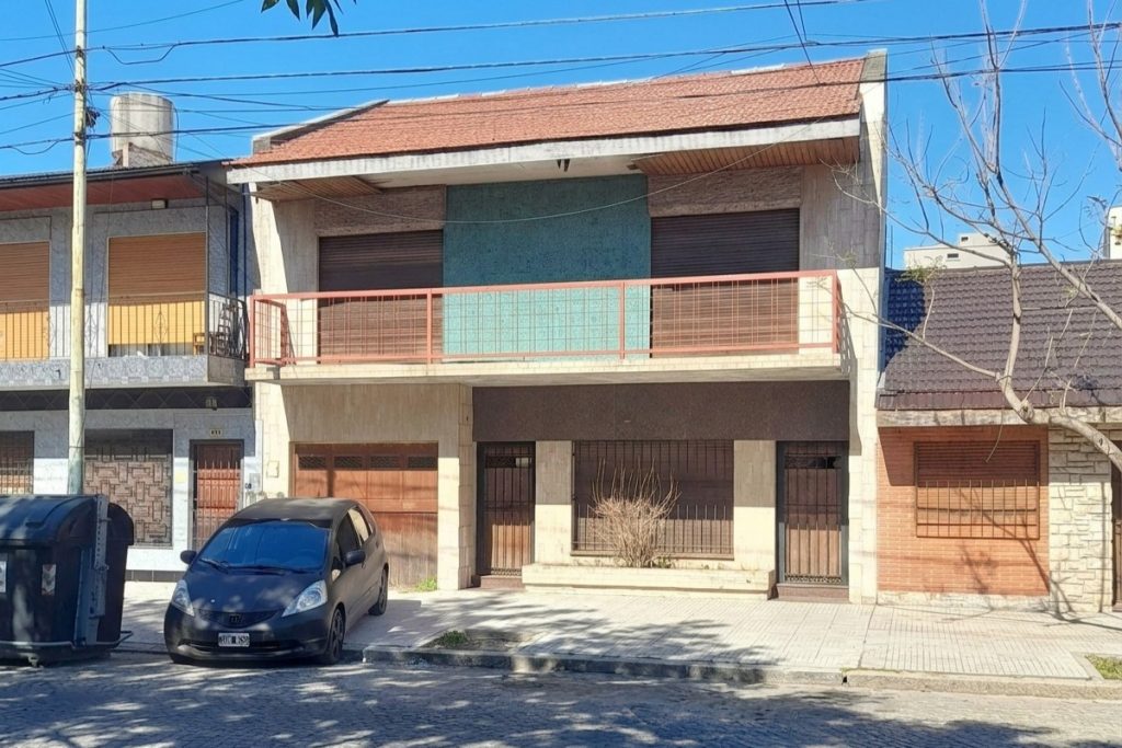vista actual de vivienda residencial a remodelar en CABA, por OUSIA Arquitectos